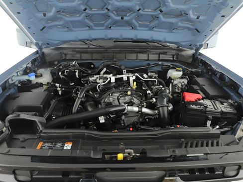 Used 2025 Ford Bronco Outer Banks image 6