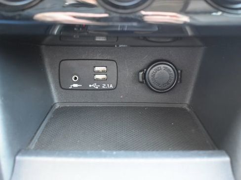 Used 2019 Subaru Forester Limited image 35