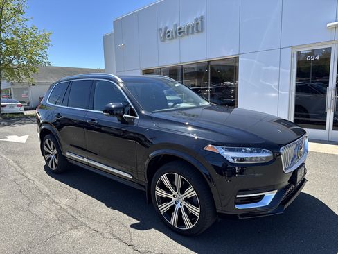 Used 2024 Volvo XC90 T8 Ultimate w/ Protection Package Premier AWD/4WD image 1