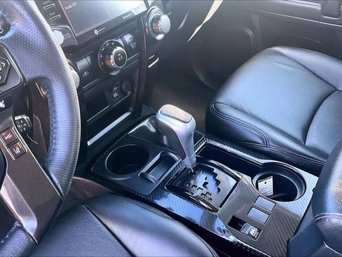 Certified 2021 Toyota 4Runner TRD Off-Road AWD/4WD image 14