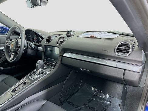 New 2025 Porsche 718 Boxster RWD image 27
