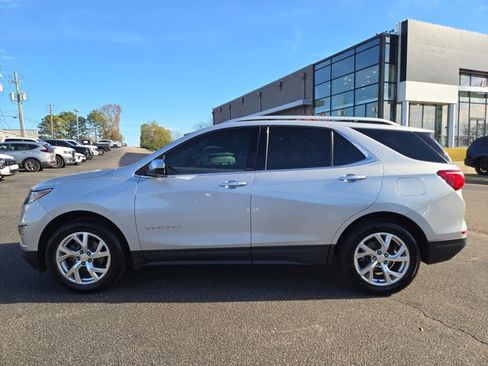 Used 2020 Chevrolet Equinox Premier image 10