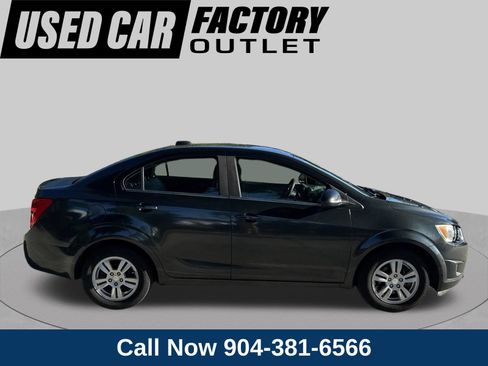 Used 2015 Chevrolet Sonic LT FWD image 6