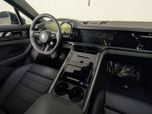 New 2026 Porsche Panamera 4 AWD/4WD image 22
