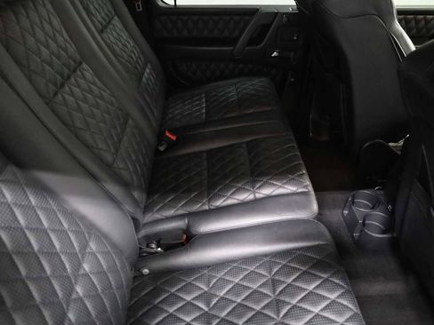 Used 2015 Mercedes-Benz G 63 AMG 4MATIC image 41