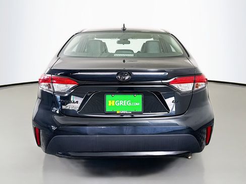 Used 2020 Toyota Corolla LE image 8