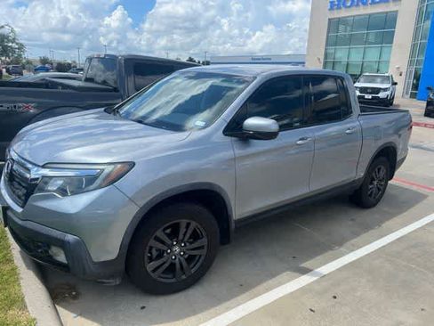 Used 2019 Honda Ridgeline Sport image 1