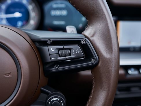 Used 2021 Porsche 911 Turbo S image 45