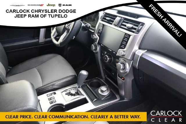 Used 2024 Toyota 4Runner SR5 Premium w/ Moonroof Package AWD/4WD image 38