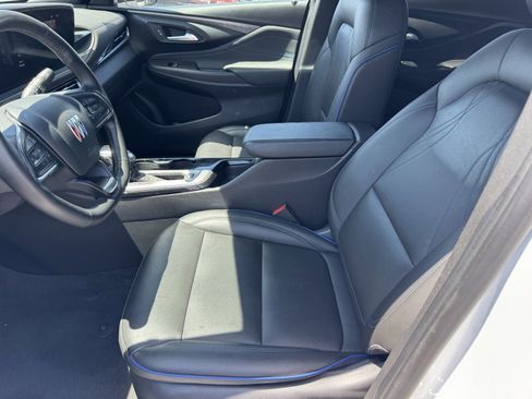Used 2024 Buick Envista Sport Touring w/ Convenience I Package FWD image 15
