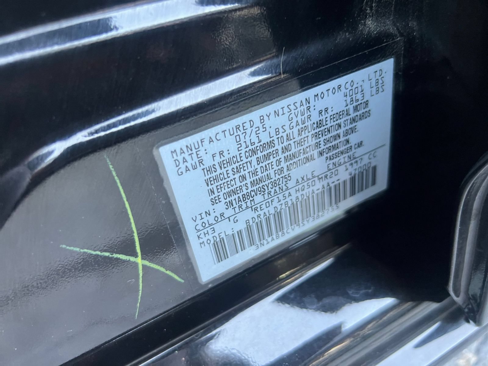 Used 2025 Nissan Sentra SV FWD image 22