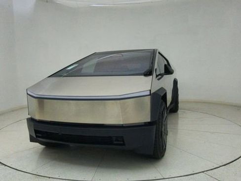 Used 2024 Tesla Cybertruck Cyberbeast image 58