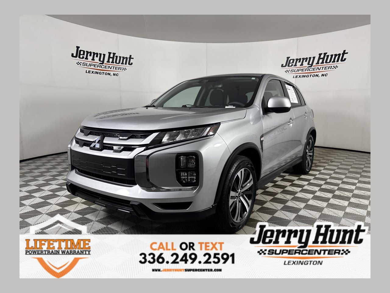 Used 2025 Mitsubishi Outlander Sport ES AWD/4WD image 1