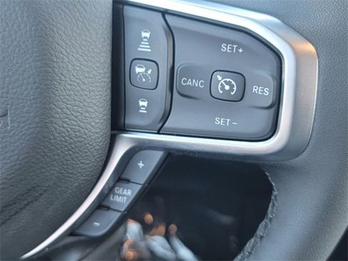 New 2026 RAM 1500 4x4 Crew Cab image 22