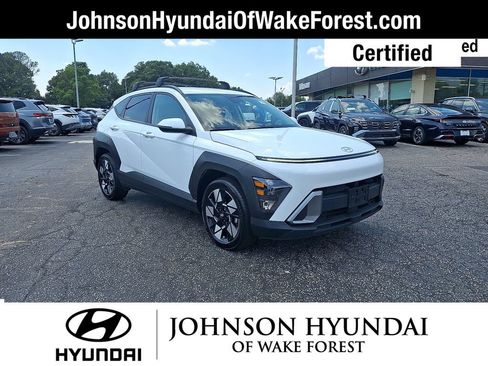 Certified 2025 Hyundai Kona SEL FWD image 1