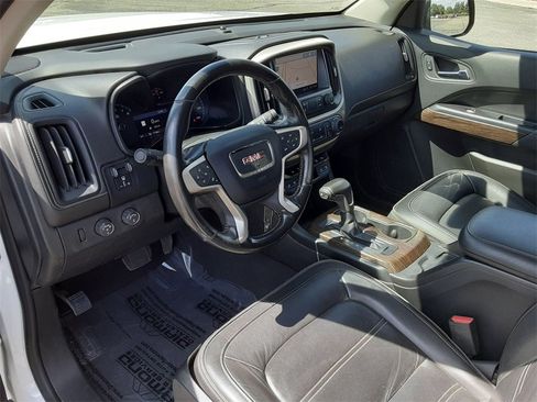 Used 2019 GMC Canyon Denali image 9