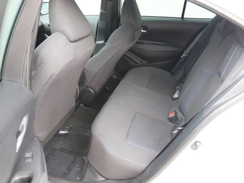 Used 2022 Toyota Corolla SE FWD image 11
