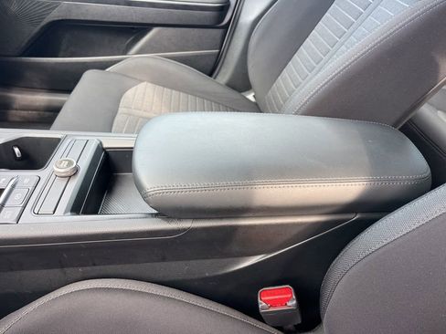 Used 2025 Kia K5 LXS image 14