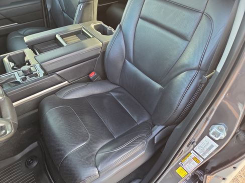 Used 2022 Toyota Tundra SR5 w/ SR5 Convenience Package image 13