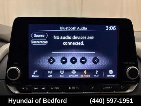 Used 2025 Nissan Rogue SV AWD/4WD image 20