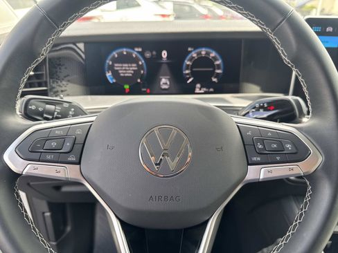 Used 2025 Volkswagen Tiguan S AWD/4WD image 15