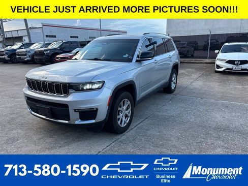 Used 2021 Jeep Grand Cherokee L Limited AWD/4WD image 1