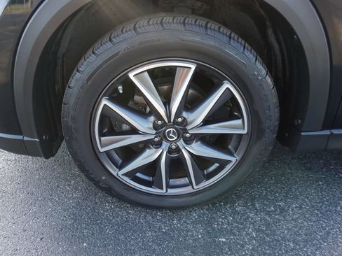 Used 2018 MAZDA CX-5 Touring w/ Preferred Equipment Package AWD/4WD image 40