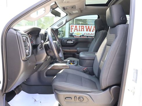 Used 2019 Chevrolet Silverado 1500 LT Trail Boss AWD/4WD image 14