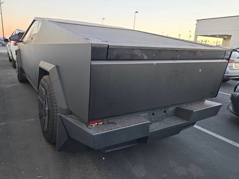 Used 2024 Tesla Cybertruck Cyberbeast AWD/4WD image 3