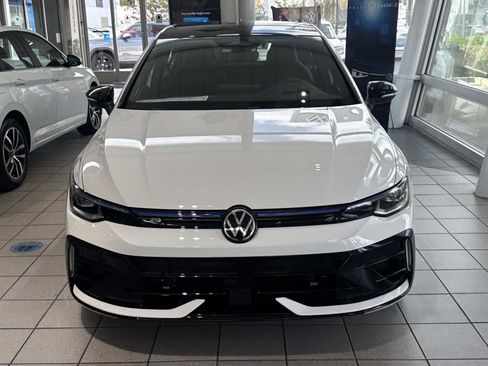 New 2026 Volkswagen Golf image 2