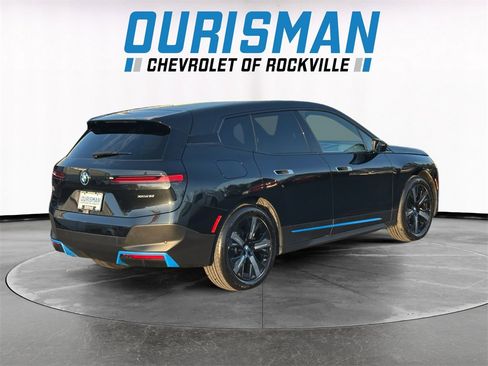 Used 2023 BMW iX xDrive50 w/ BMW I Signature Blue Package image 6