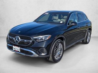 Used 2024 Mercedes-Benz GLC 300 GLC 300 video 2