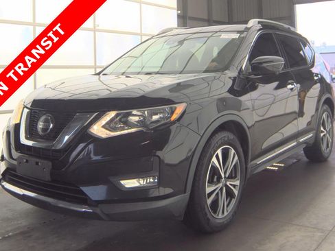Used 2018 Nissan Rogue SL FWD image 1
