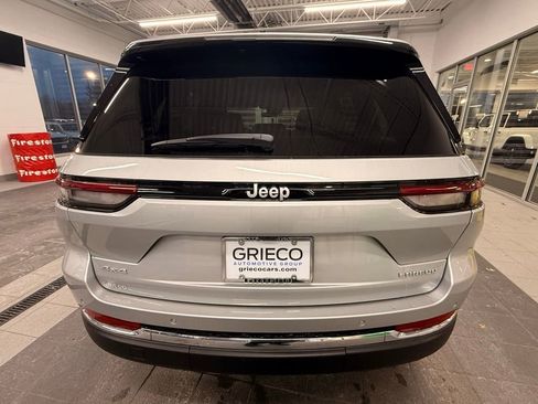 New 2025 Jeep Grand Cherokee Laredo X image 5