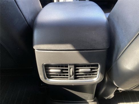 Used 2019 MAZDA CX-5 Touring image 27