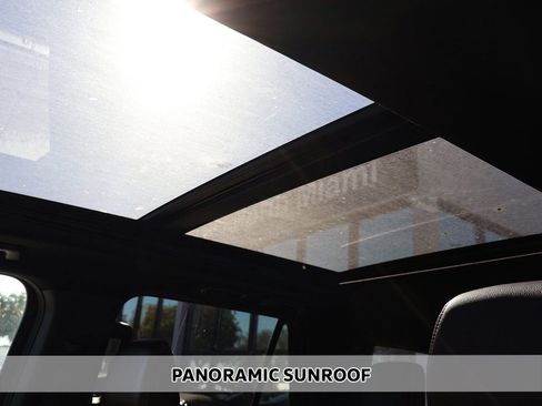 Used 2023 Ford Expedition Max Limited image 4