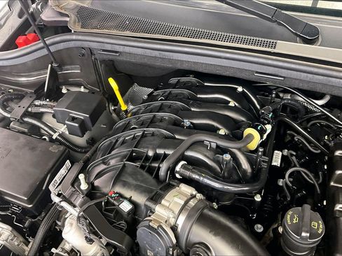 Used 2024 Dodge Durango GT AWD/4WD image 32