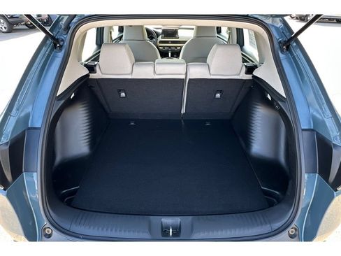 Used 2025 Honda HR-V LX image 17