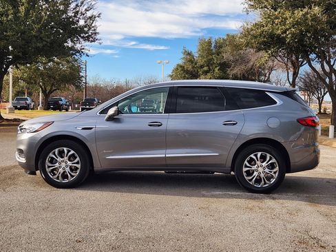 Used 2021 Buick Enclave Avenir w/ Avenir Technology Package image 4