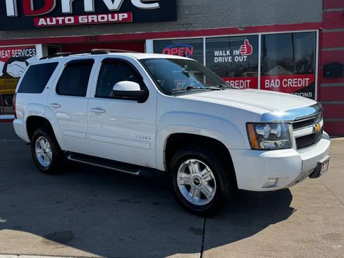 Used 2013 Chevrolet Tahoe LT AWD/4WD image 2