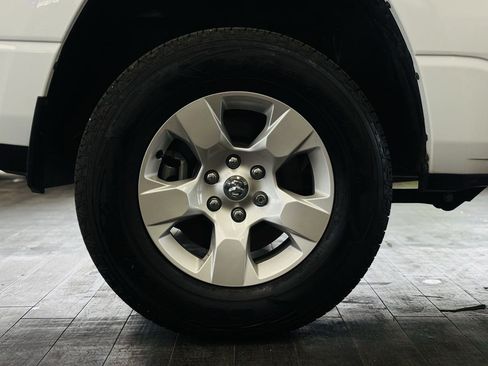 Used 2025 RAM 1500 Tradesman AWD/4WD image 27