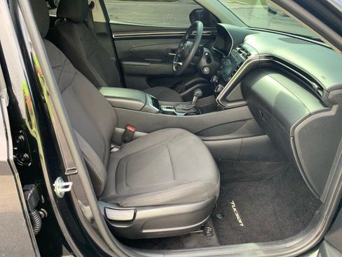Used 2023 Hyundai Tucson SE AWD/4WD image 14
