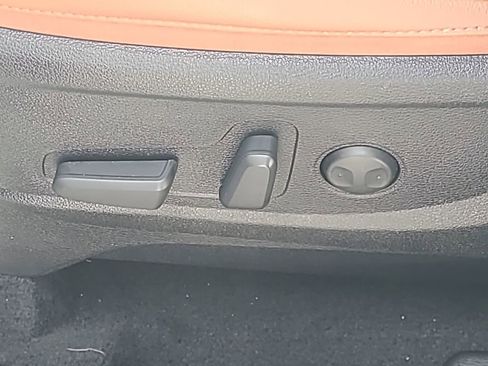 Used 2024 Kia Telluride EX X-Line image 22