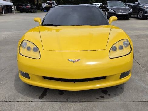 Used 2011 Chevrolet Corvette Coupe w/ Preferred Equipment Group RWD image 9
