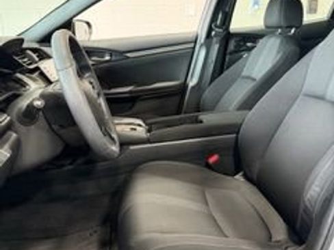 Used 2019 Honda Civic EX image 2