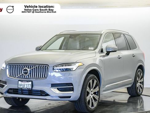 Certified 2025 Volvo XC90 T8 Ultra AWD/4WD image 1