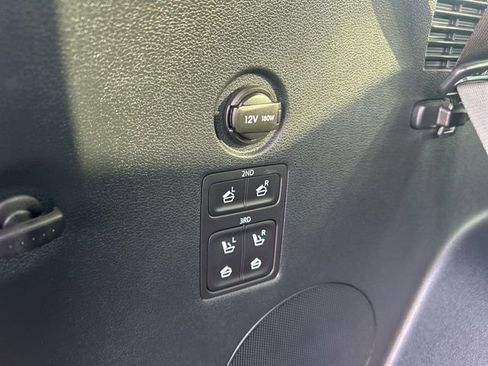 Used 2024 Hyundai Palisade Limited image 35