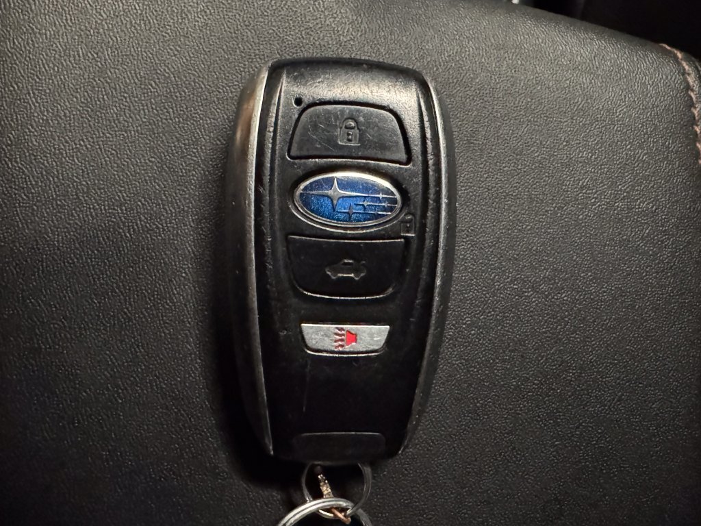 Used 2019 Subaru Crosstrek 2.0i Limited w/ Moonroof Package w/Navigation AWD/4WD image 17