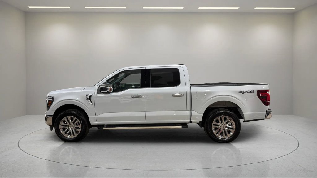 Used 2025 Ford F150 Lariat w/ Equipment Group 501A Mid AWD/4WD image 17