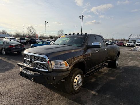 Used 2016 RAM 3500 Laramie image 9